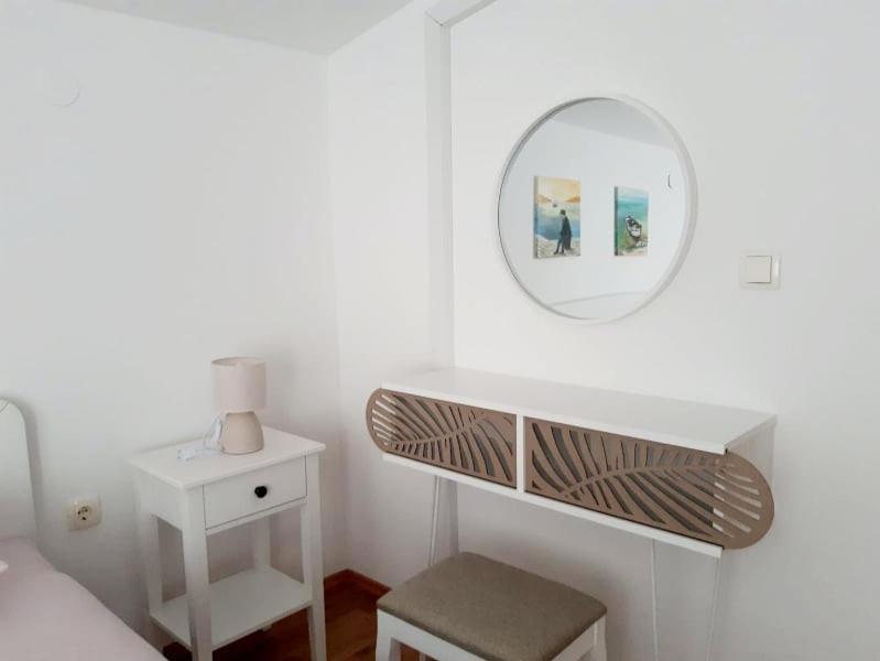 Apartman Sime Tribunj  Exterior photo